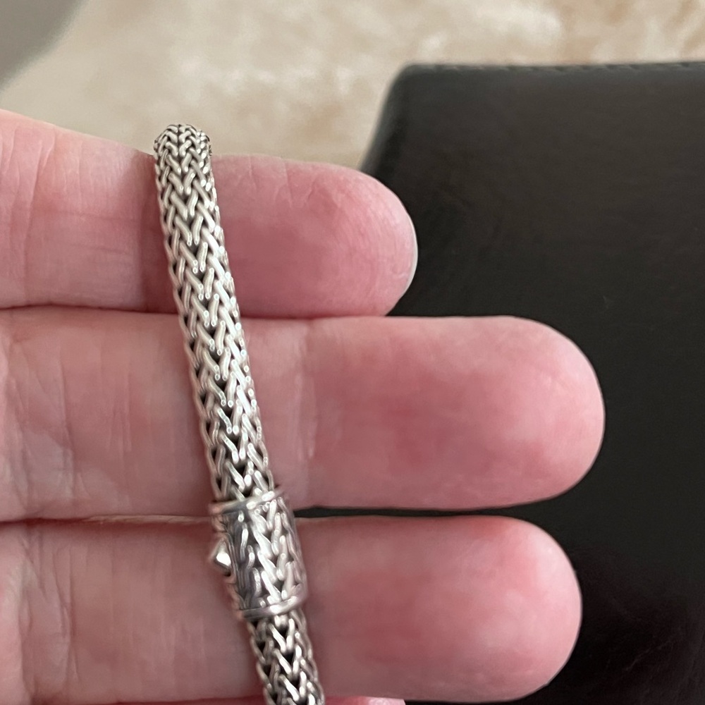 Gorgeous John Hardy .925 Sterling Silver Woven Bracelet M NWT! - Picture 6 of 16